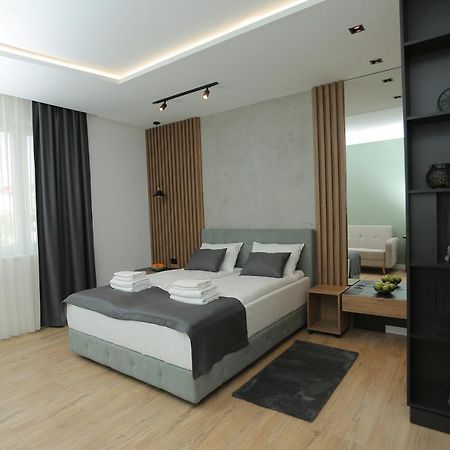 Bonanza Apartments Nis Ngoại thất bức ảnh